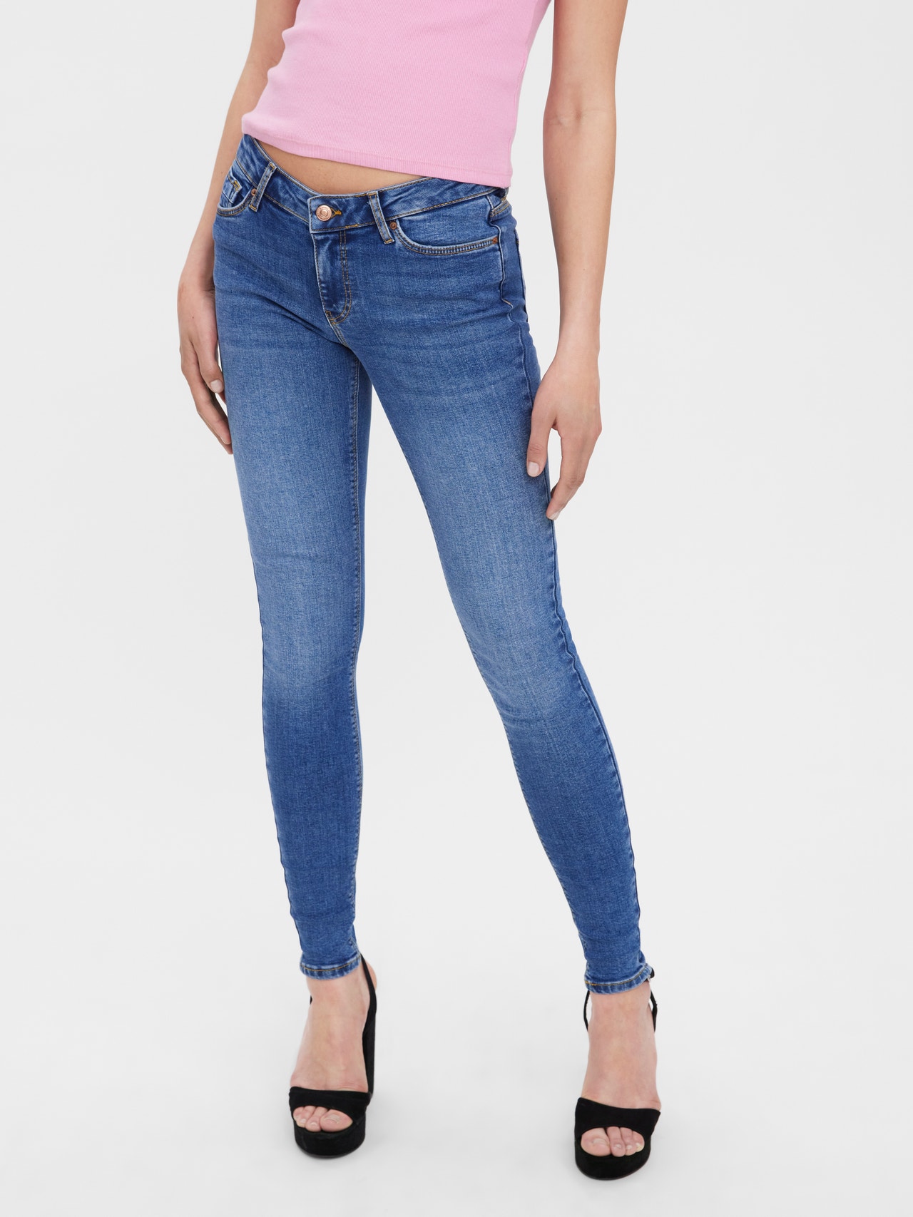 VMLYDIA Skinny Jeans 40% rabat! | Vero Moda®