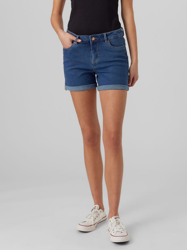 Vero Moda Curve denim mom shorts in black Vero Moda Curve denim mom shorts in black