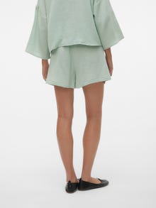 Vero Moda VMNATALI Shorts -Silt Green - 10279687