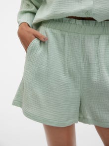 Vero Moda VMNATALI Shorts -Silt Green - 10279687