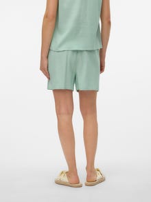 Vero Moda VMJESMILO Shorts -Silt Green - 10279694