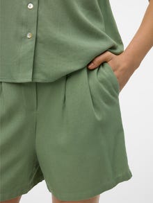 Vero Moda VMJESMILO Shorts -Hedge Green - 10279694