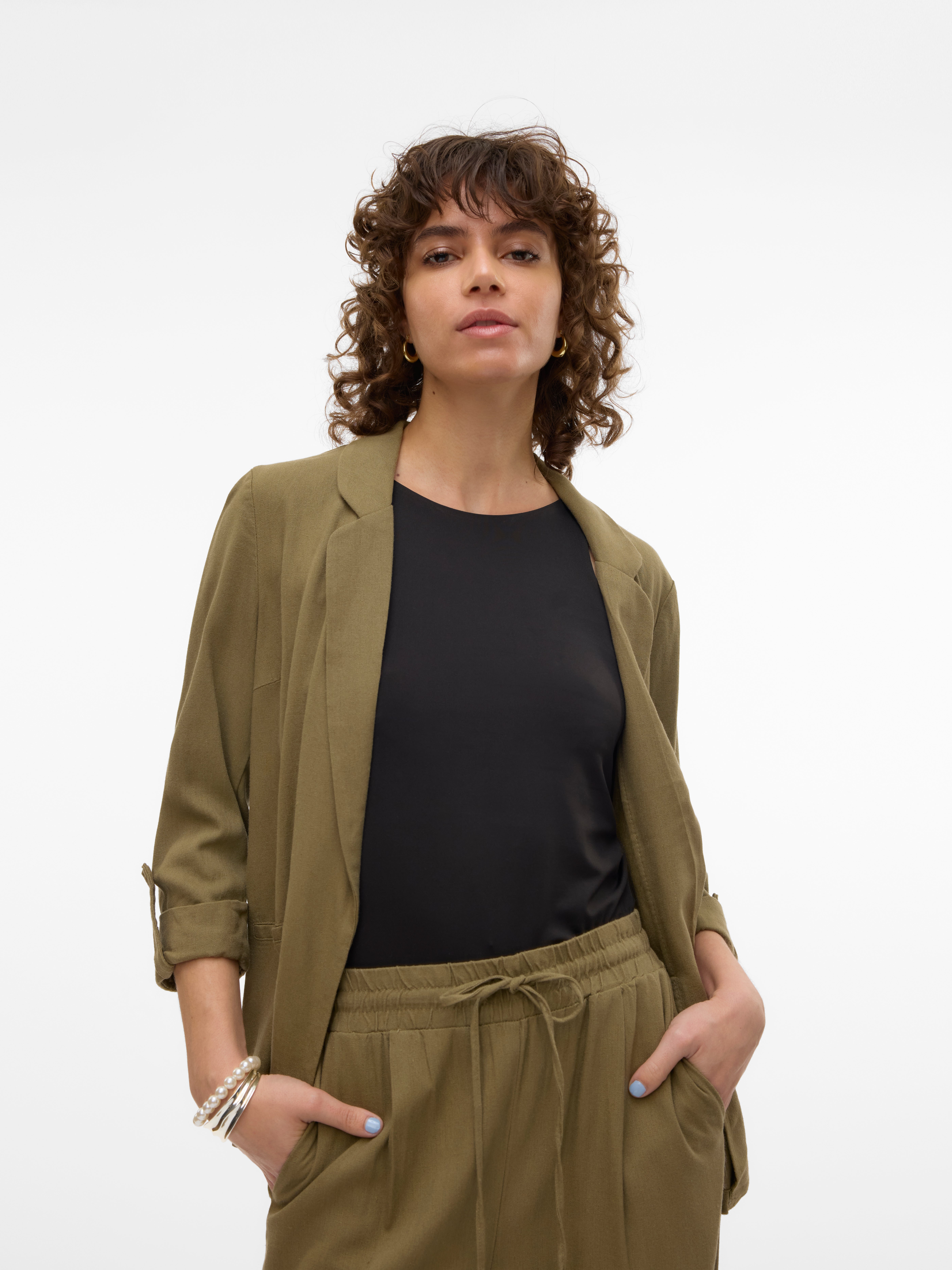 Blazer Manches 3/4 Blazer Femme Court OMZIN - Col à Revers Et Manches Froncées - Style Professionnel Et Décontracté Veste Travail Décontractée