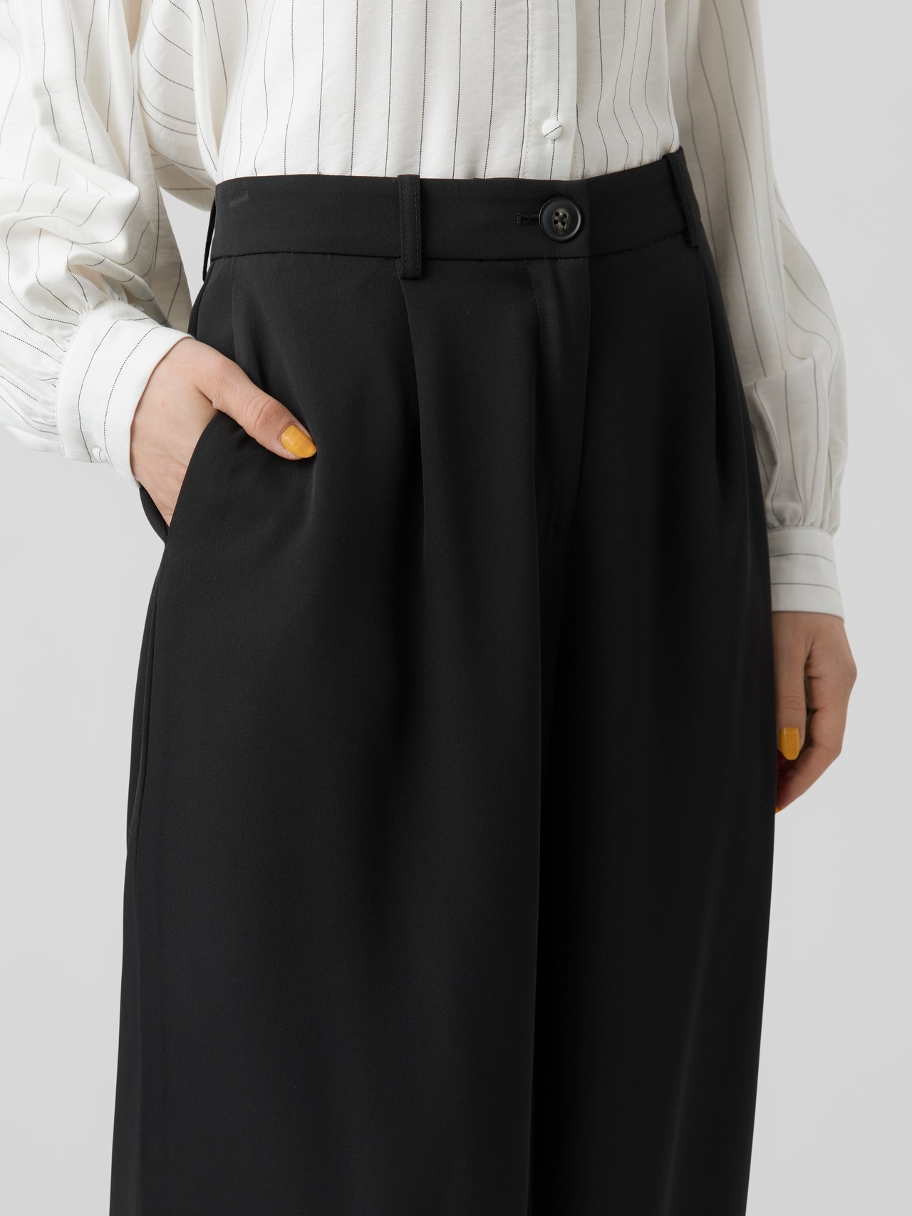 Vero Moda VMLUNADESI Trousers -Black - 10283116
