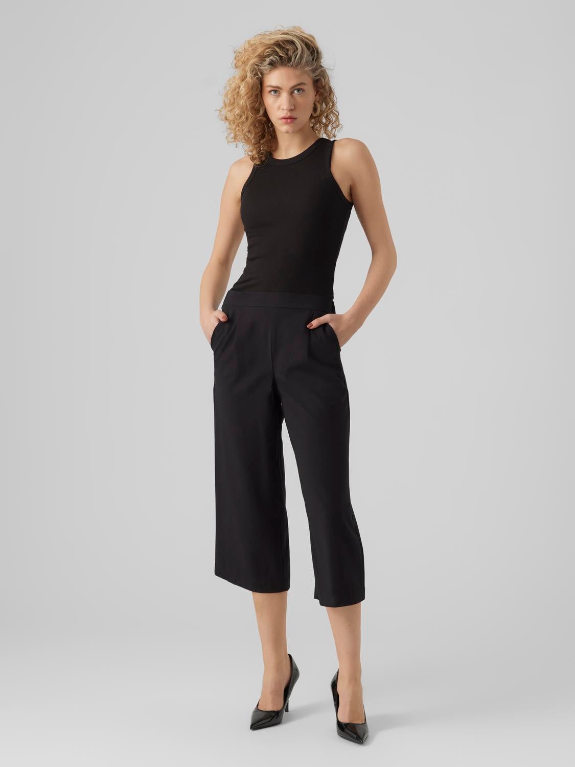 Ylva culotte trousers - Black - Women - Gina Tricot