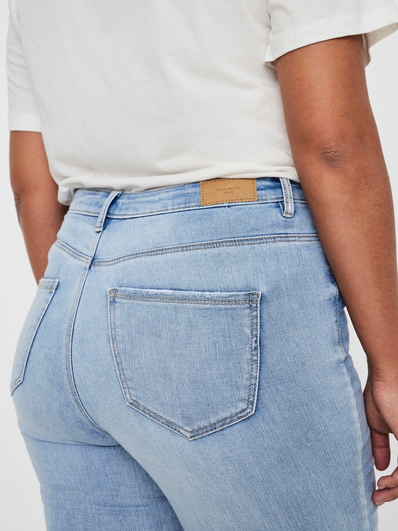 Vero Moda VMPHIA Hög midja Slim Fit Jeans -Light Blue Denim - 10285011