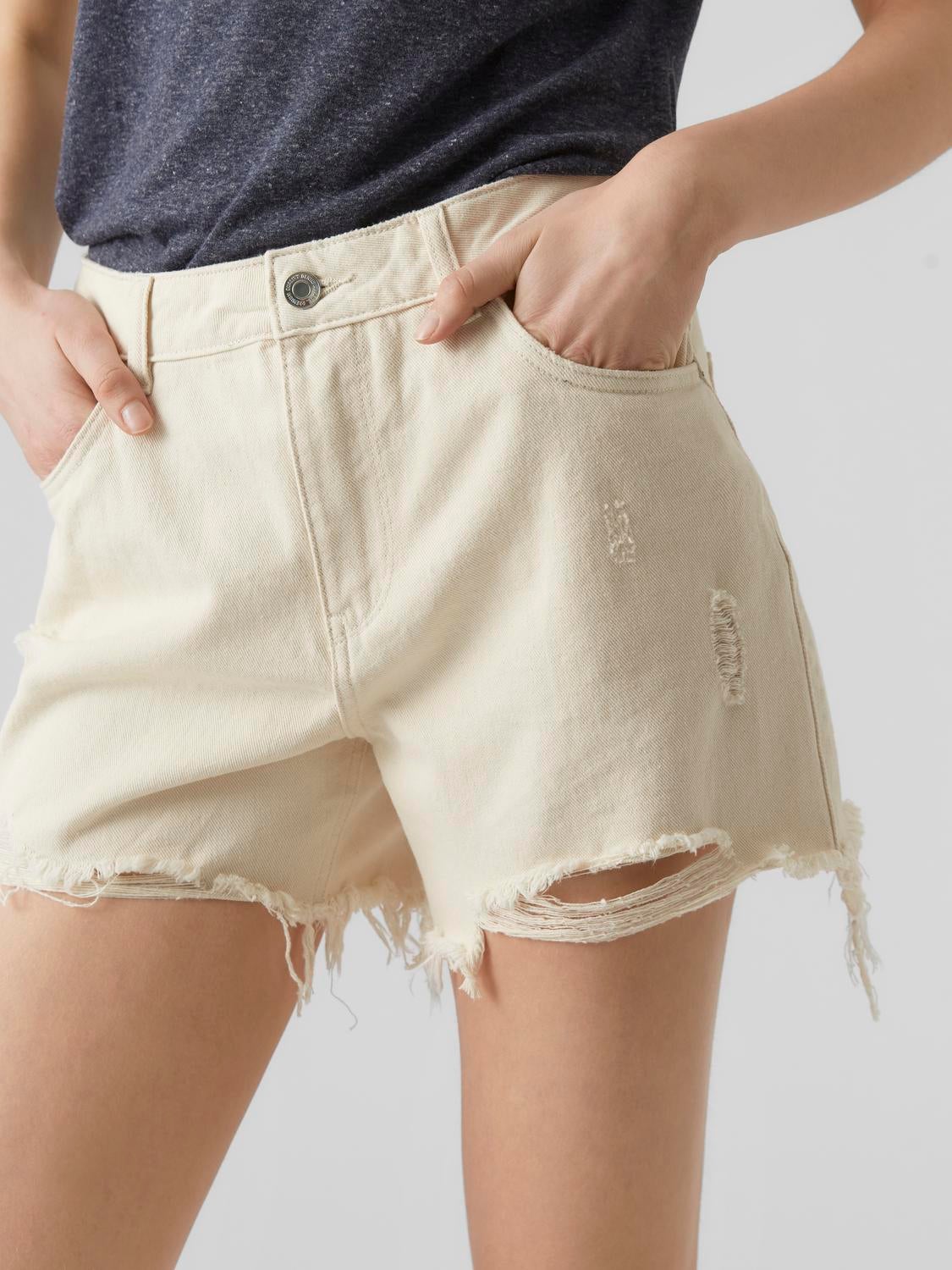 Vero moda hot sale shorts denim