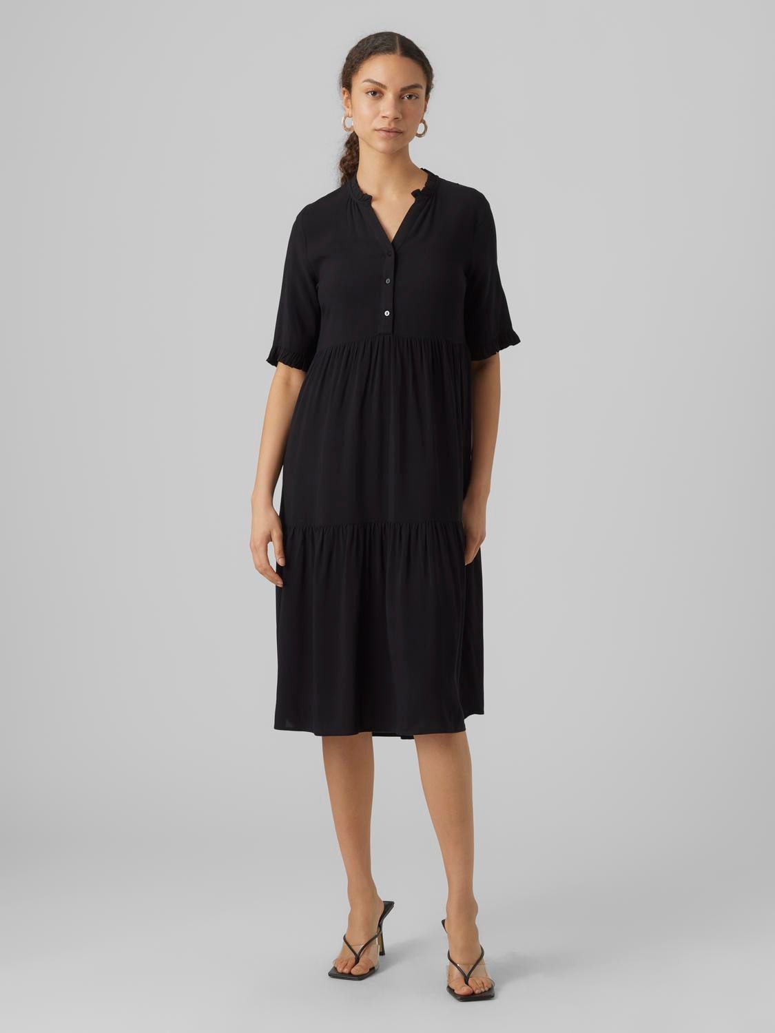is Ellers flydende long dress with 20% discount! | Vero Moda®