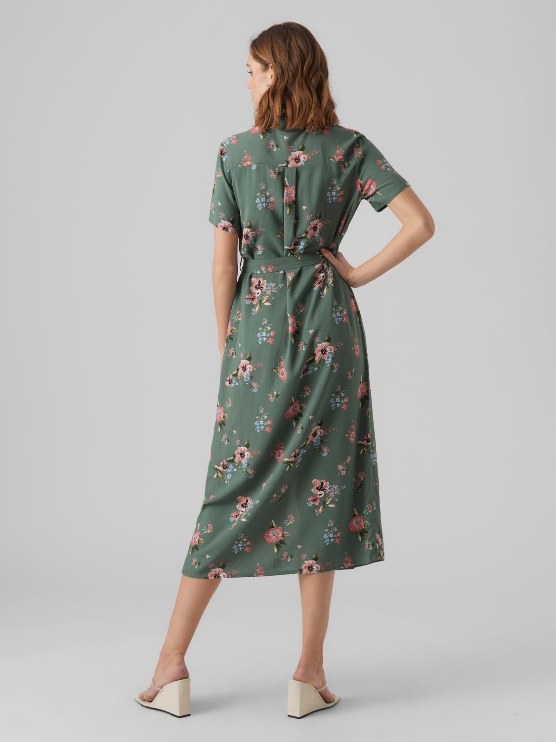 VMEASY Robe longue avec une remise de 50 Vero Moda