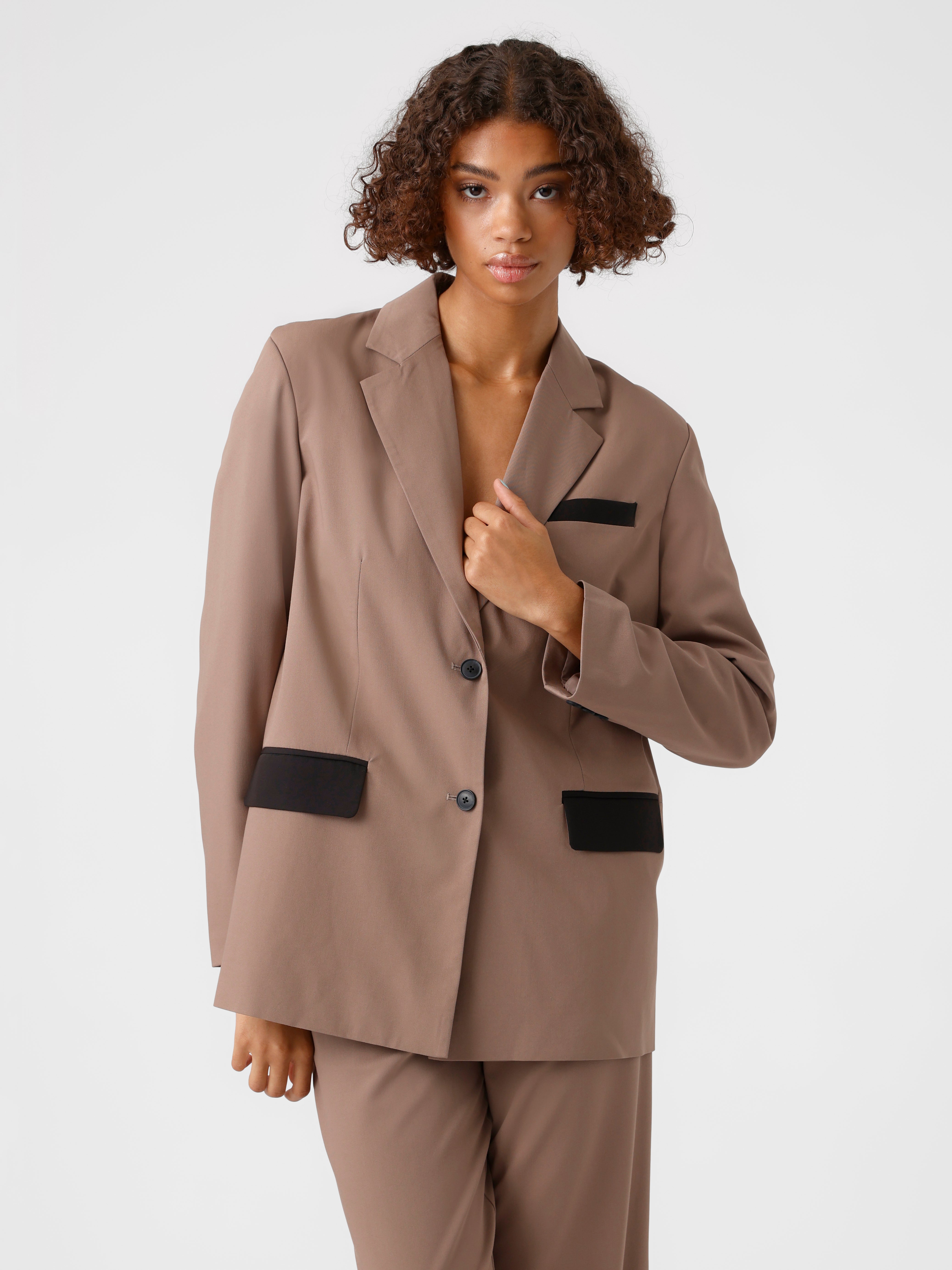 Oversize Fit Spread collar Blazer 