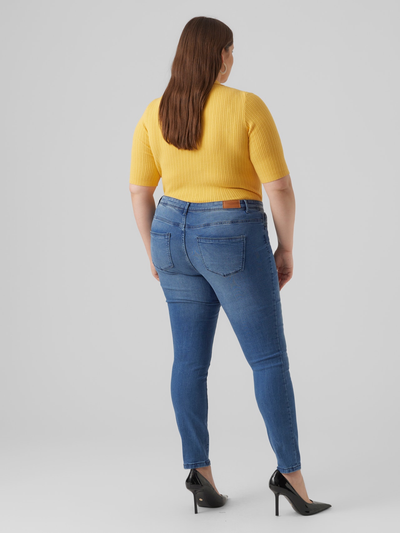 Vero Moda VMFANYA Mid Rise Slim Fit Jeans -Medium Blue Denim - 10287060