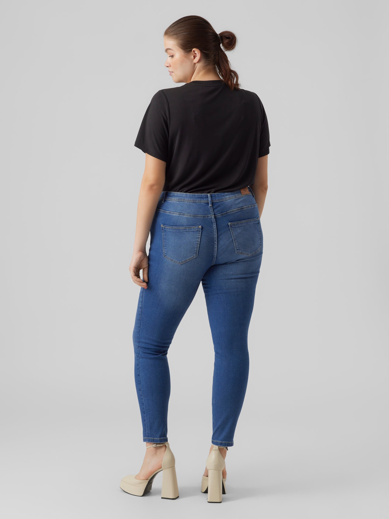 Vero Moda VMFANYA Medelhög midja Slim Fit Jeans -Medium Blue Denim - 10287061