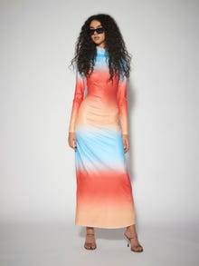 Vero Moda SNEMILY Langes Kleid -Peach Fuzz - 10288185