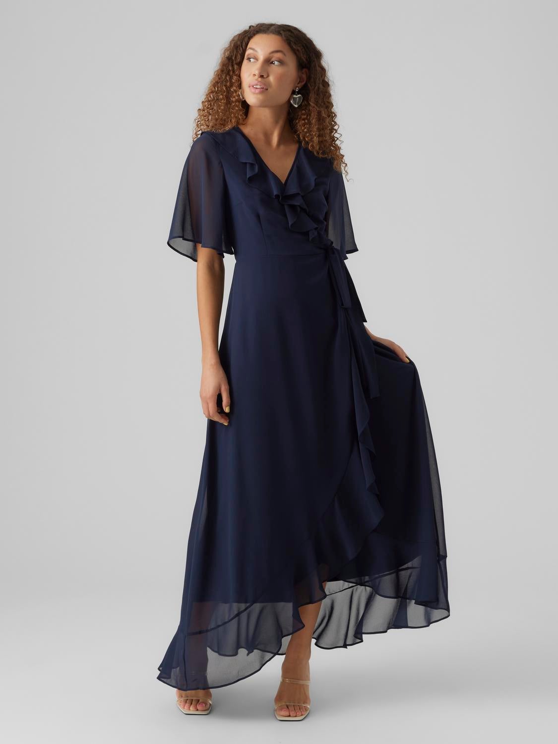Loose Fit V-Neck Long dress with 30% discount! | Vero Moda®