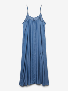 Vero Moda VMCHARPER Lang kjole -Medium Blue Denim - 10289254