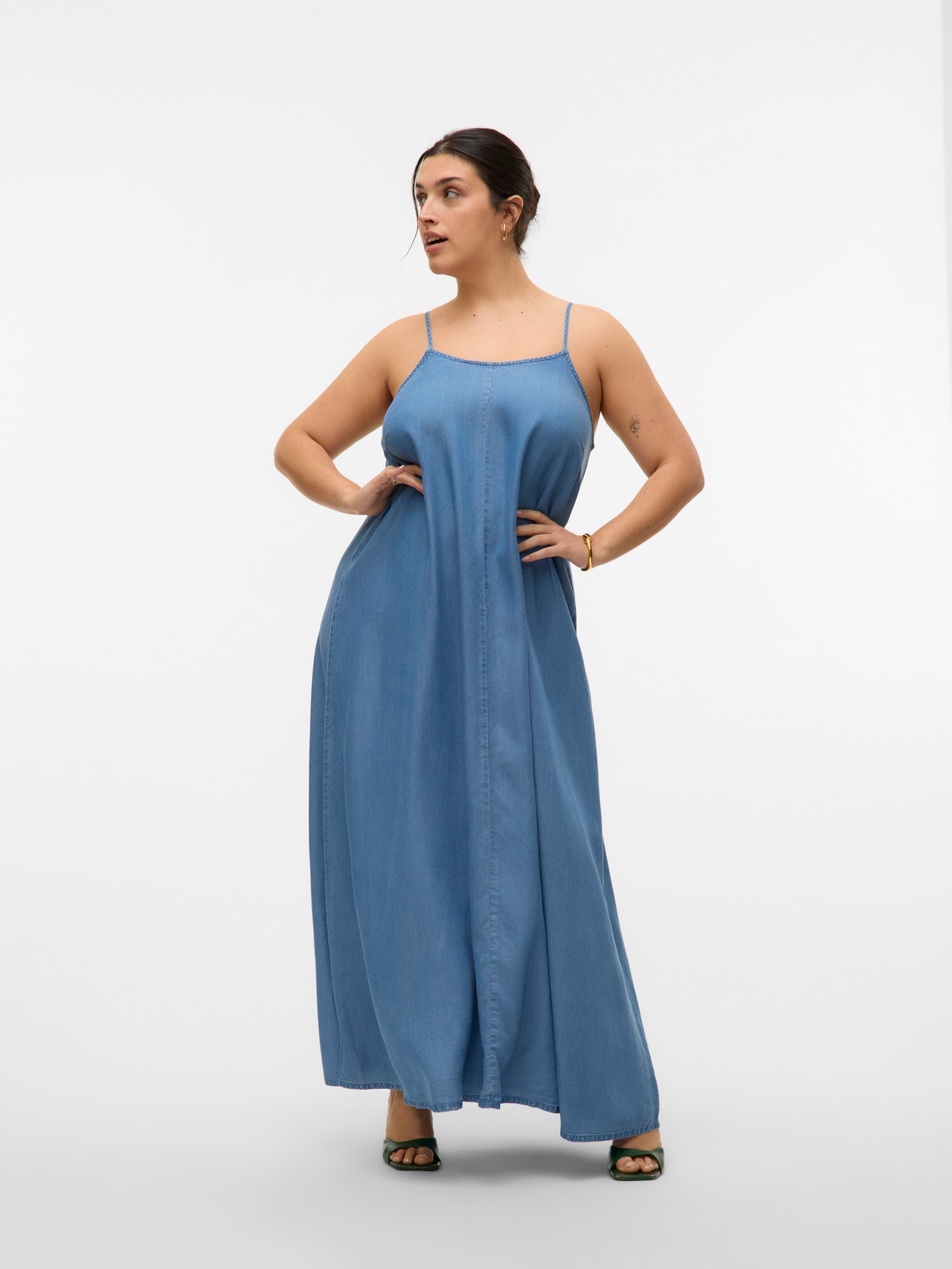 Vero Moda VMCHARPER Lang kjole -Medium Blue Denim - 10289254