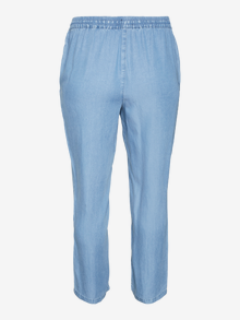 Vero Moda VMCHARPER Normaali vyötärö Housut -Medium Blue Denim - 10289259