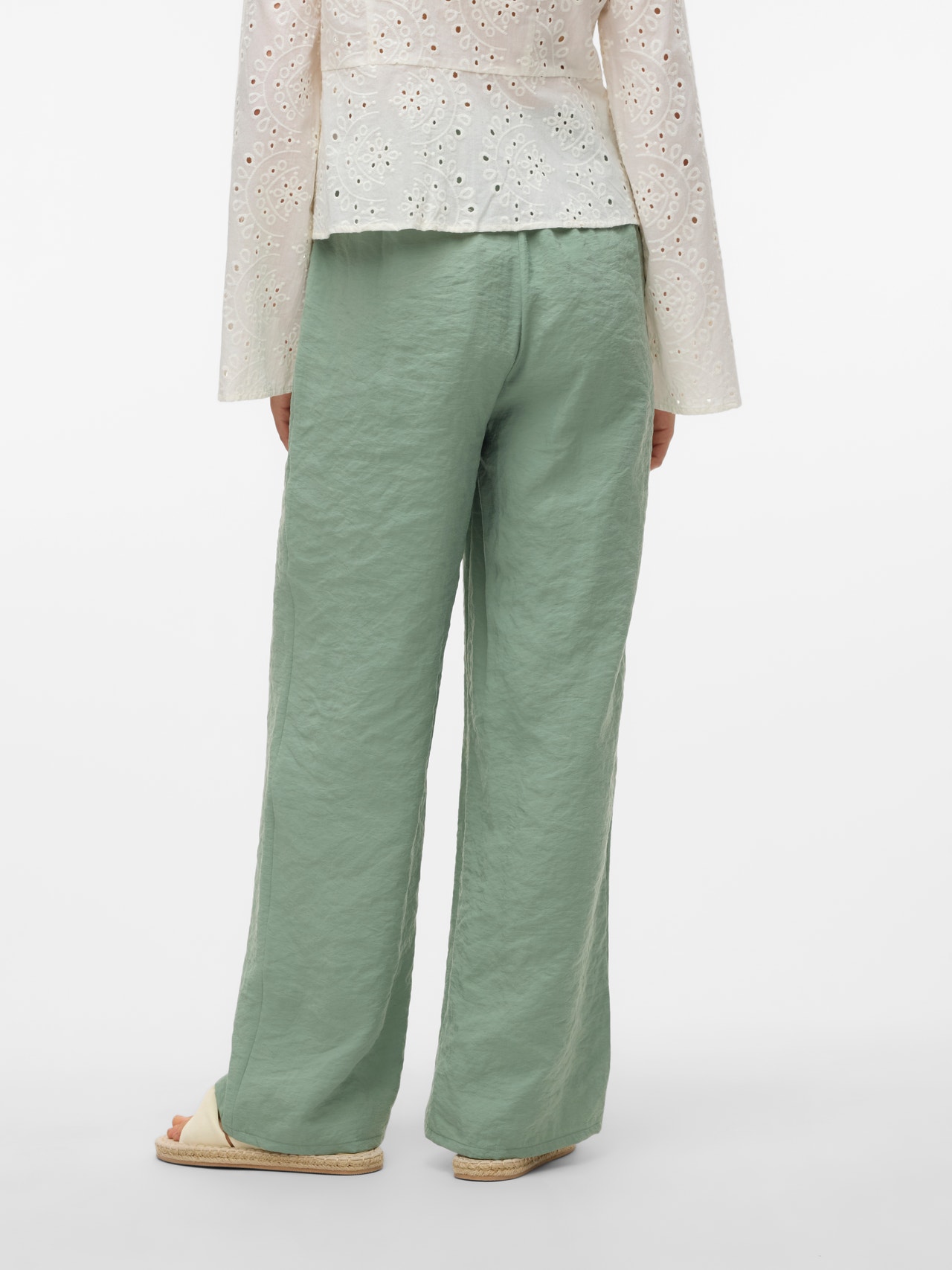 Vero Moda VMQUEENY Trousers -Hedge Green - 10290473