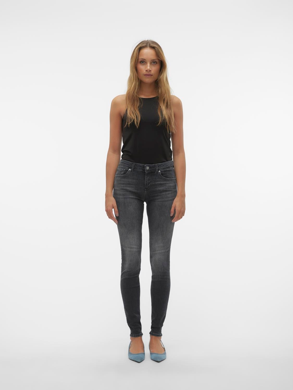Vero Moda VMLUX Mid Rise Slim Fit Jeans -Black - 10291172