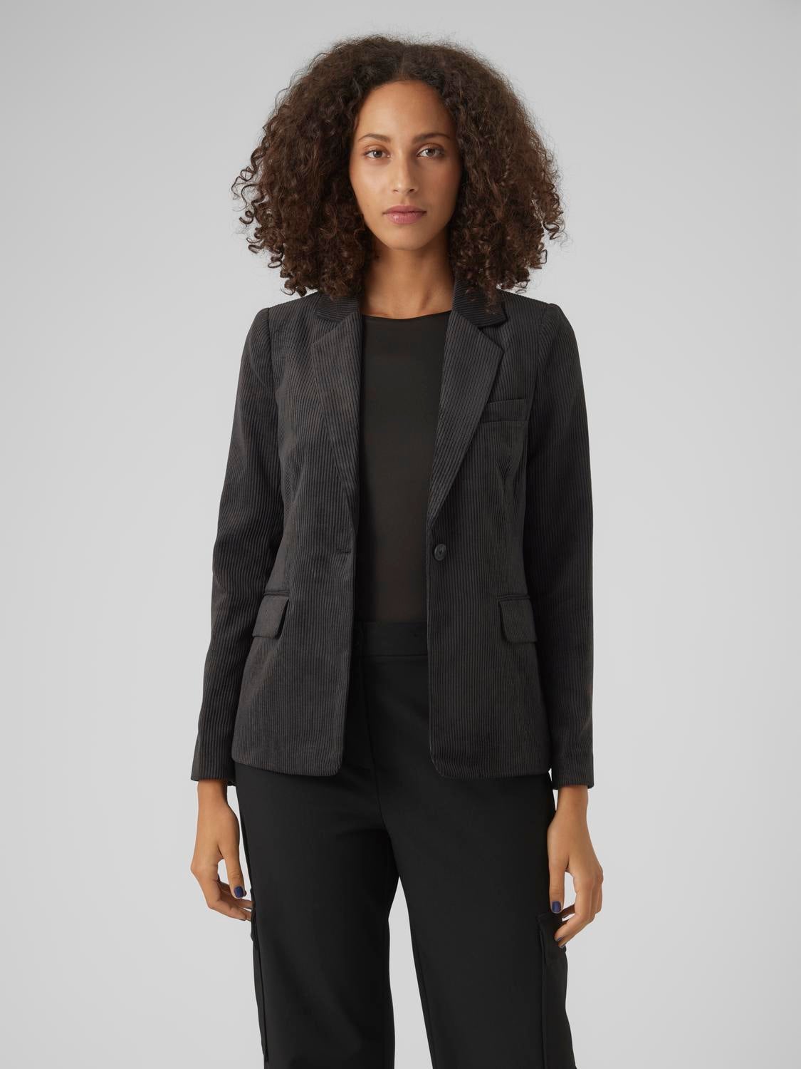 Women's Blazers: Black, White, Pink, Navy & More | VERO MODA