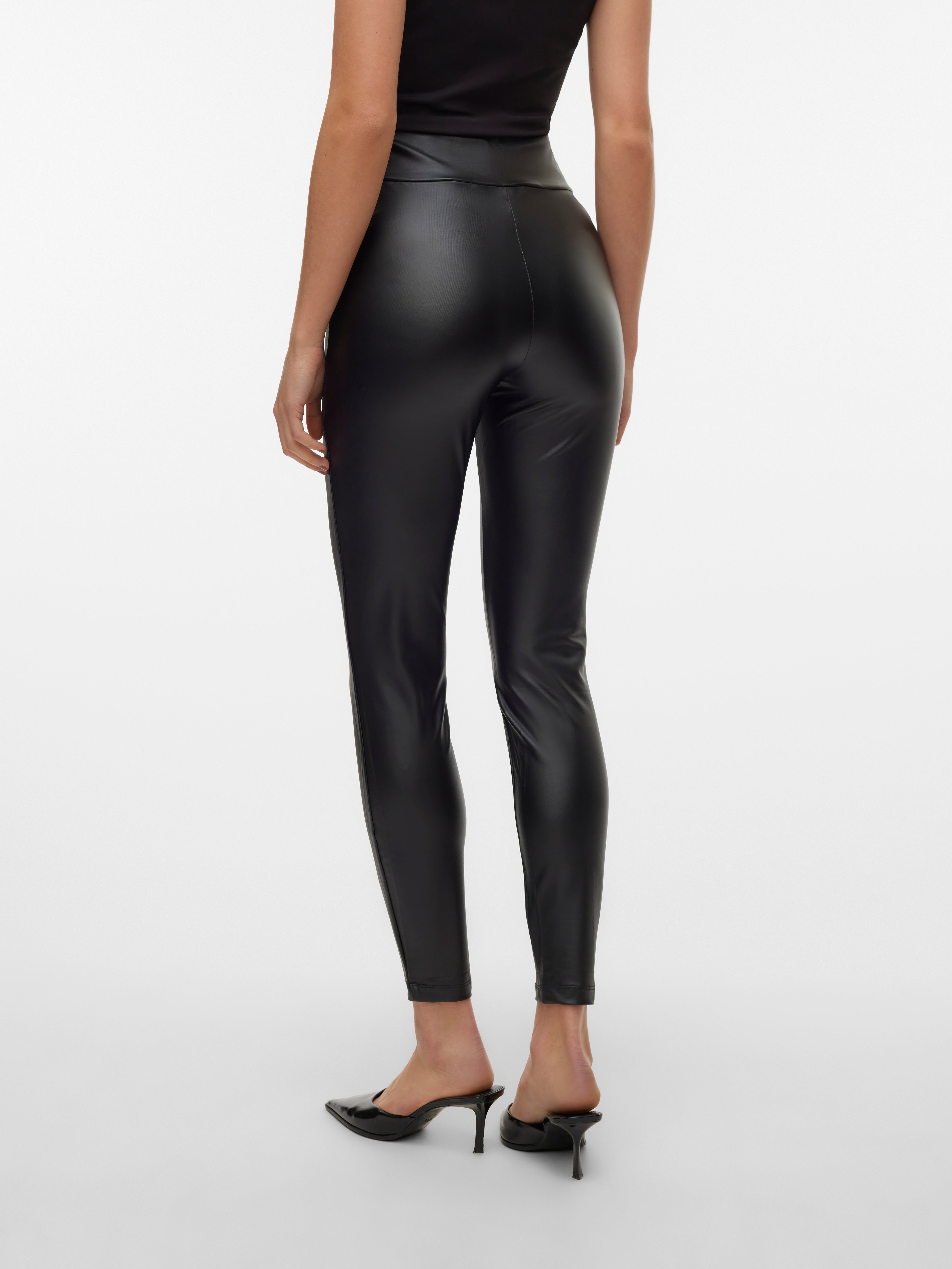 Vero moda hotsell leather leggings