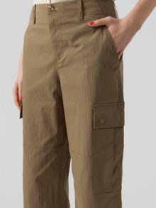 Vero Moda VMRILEY Cintura media Pantalones cargo -Capers - 10293668