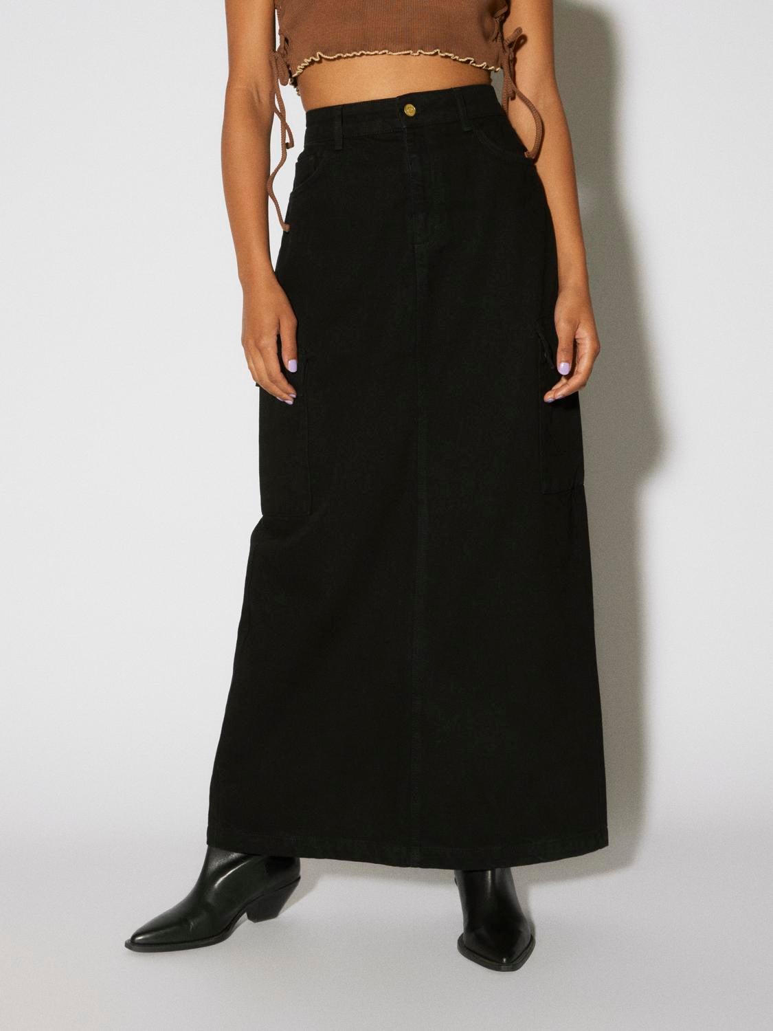Women's Elegant Long Skirt in a Unique Brown Black Lolita Gothic Blend –  Youeni