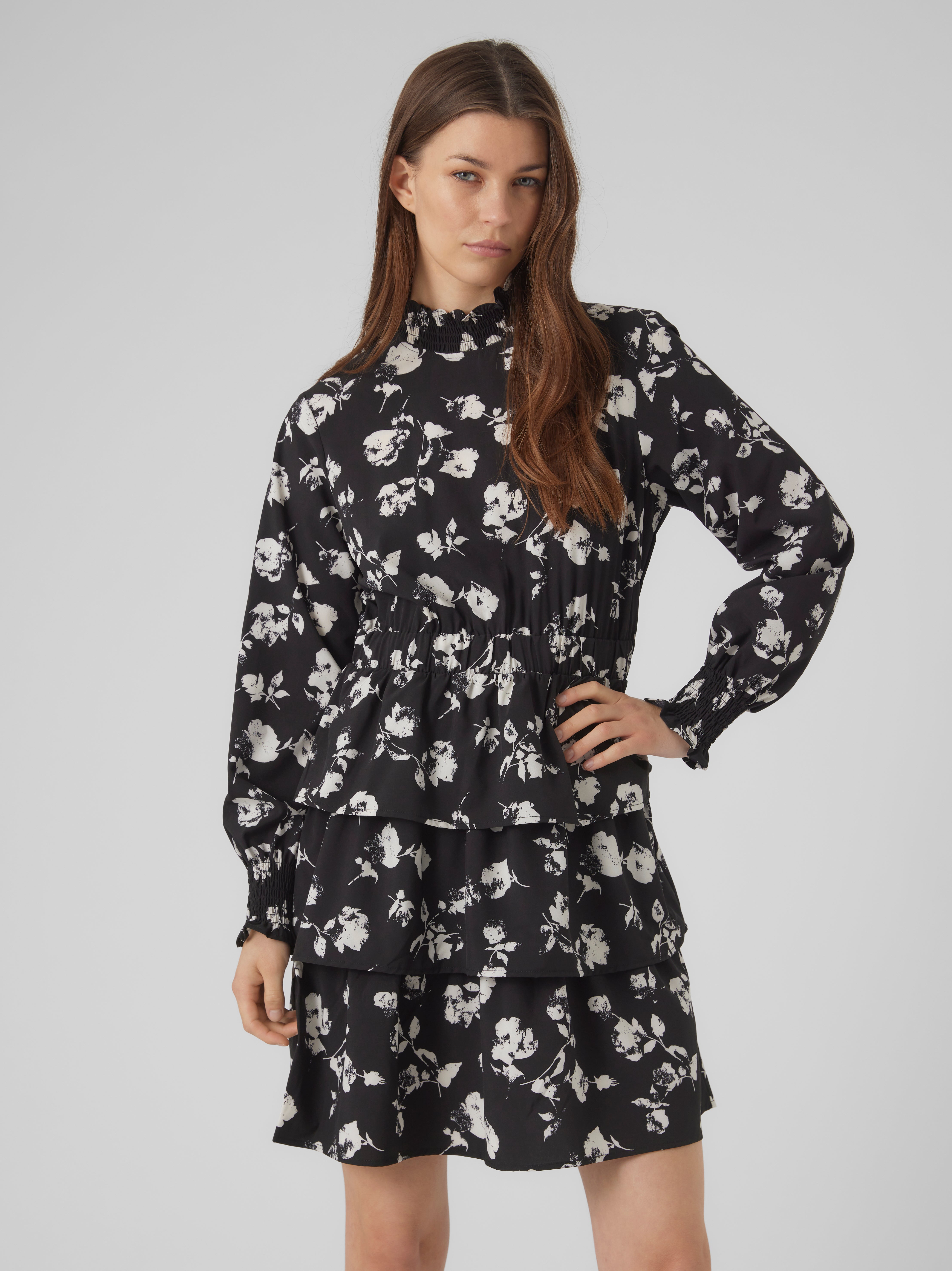 VMLEDI Robe courte with 40 discount Vero Moda