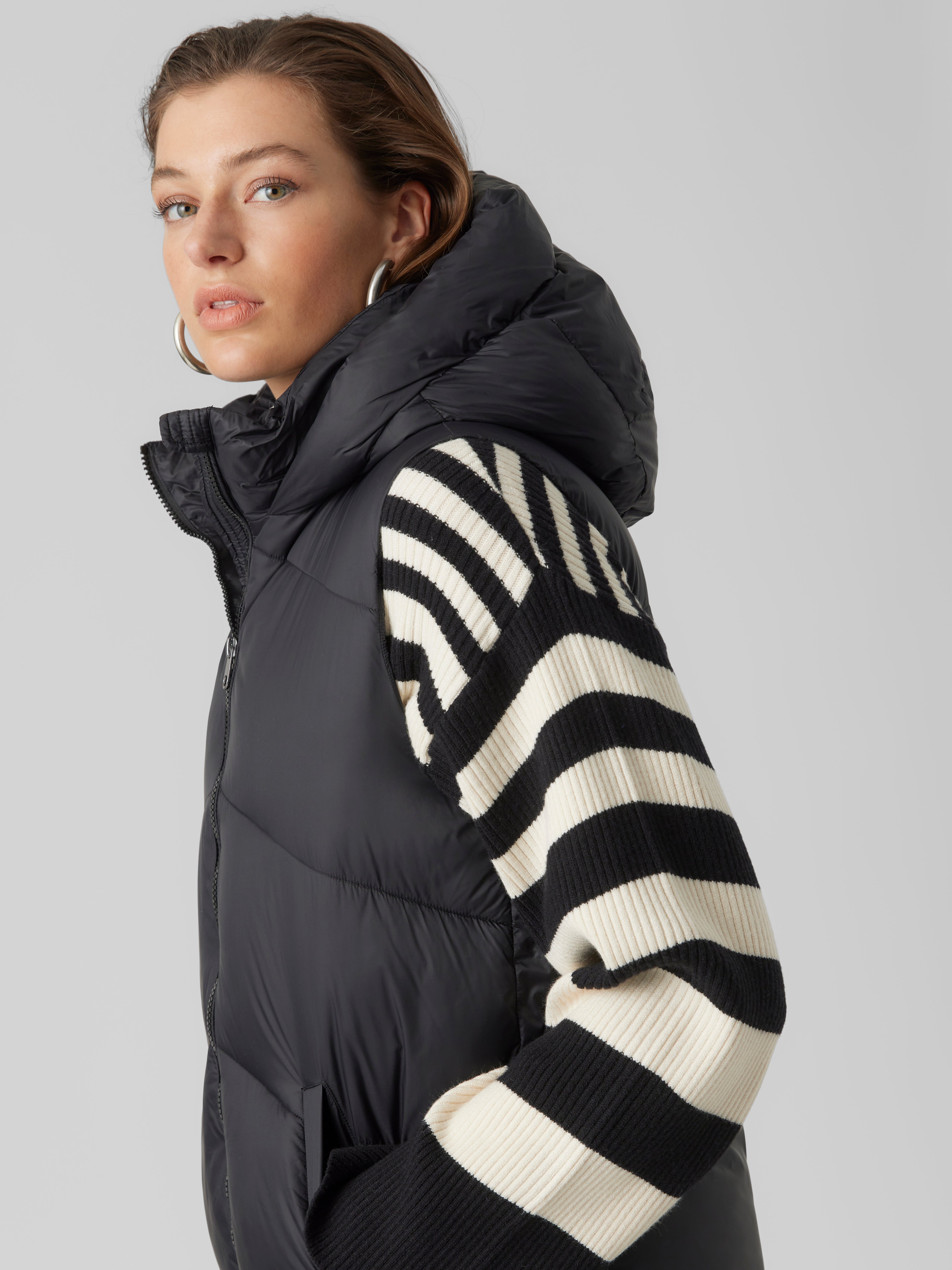 VMUPPSALA Otw Gilet Black Vero Moda