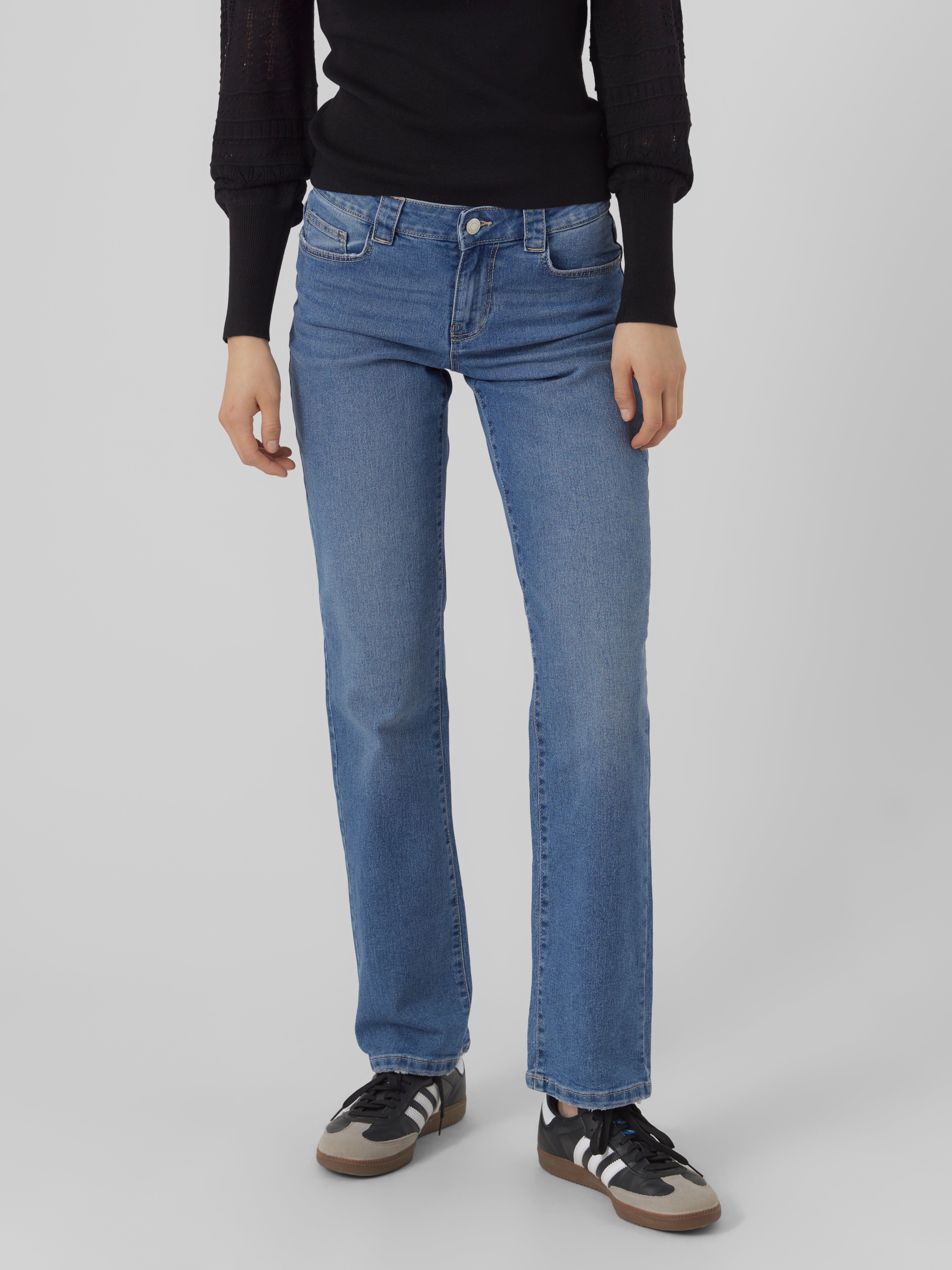 VMLANEY Mid waist Straight Fit Jeans with 30% discount! | Vero Moda®