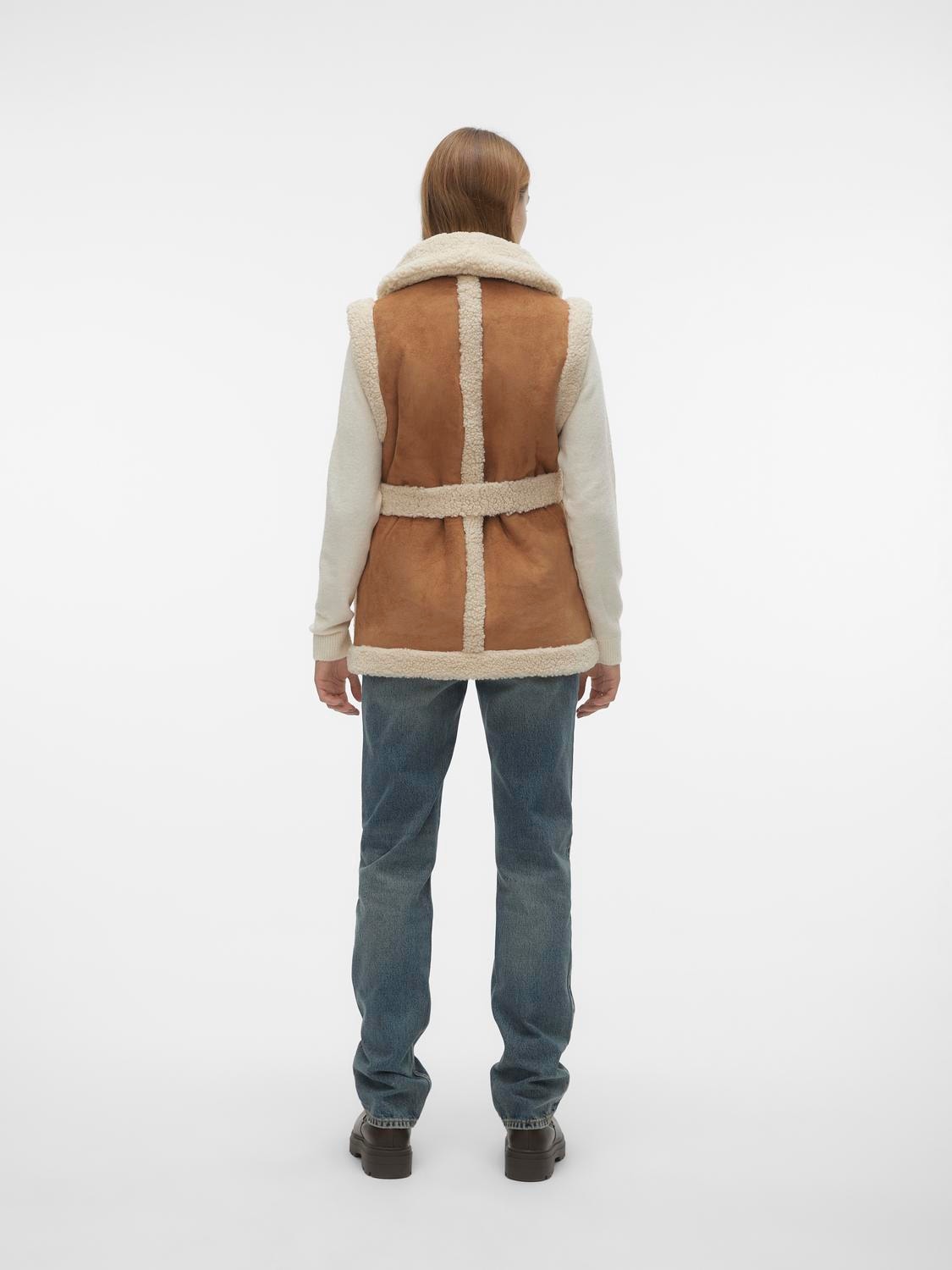 Vero Moda VMVIENNA Chalecos de abrigo -Rubber - 10298721