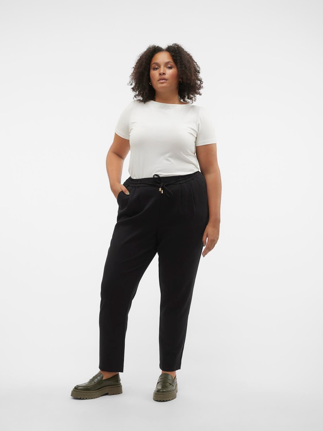 Buy KIMCURVY Plus Size Cropped Paper Bag Pants for Women High Waist Pants  with Bow-Knot Pockets for Work and Casual Days, Black, 16 Plus at Amazon.in