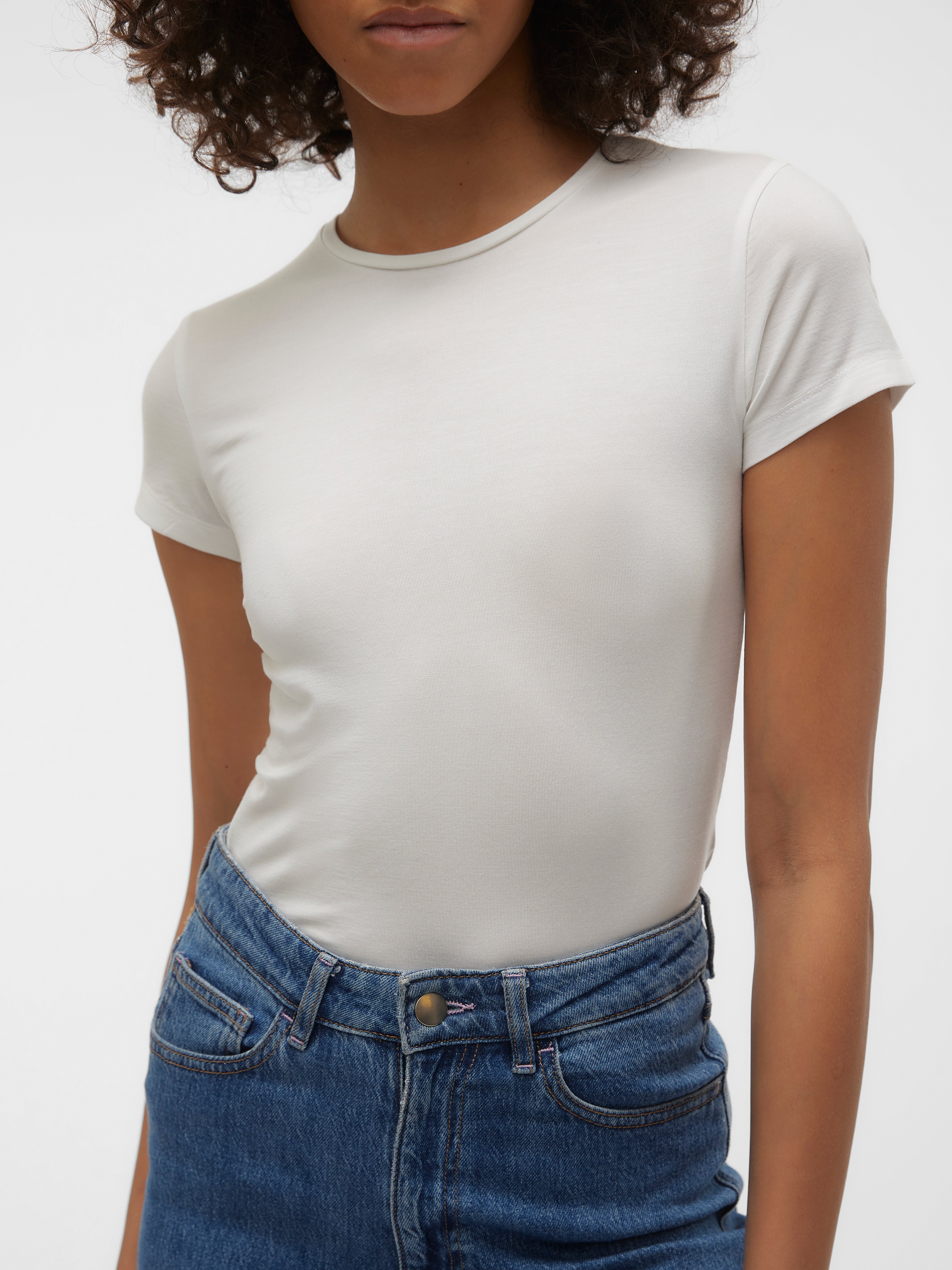 VERO MODA DAM TOPP VMAILA - Snow White Black main image 1