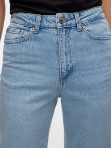 Vero Moda VMTESSA Mom Fit Jeans -Light Blue Denim - 10302290