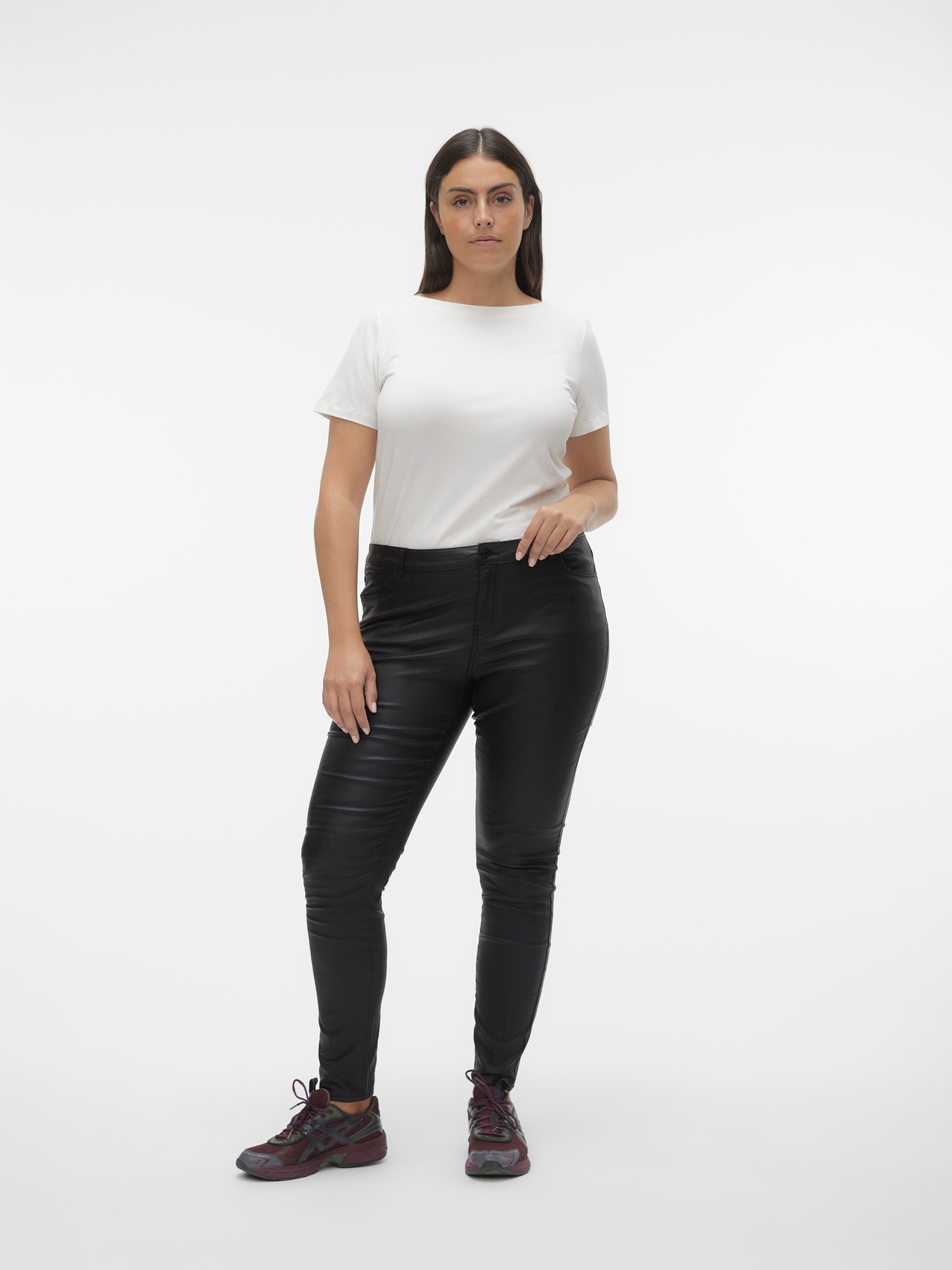 Vero Moda VMJUDY Mid rise Trousers -Black - 10302416