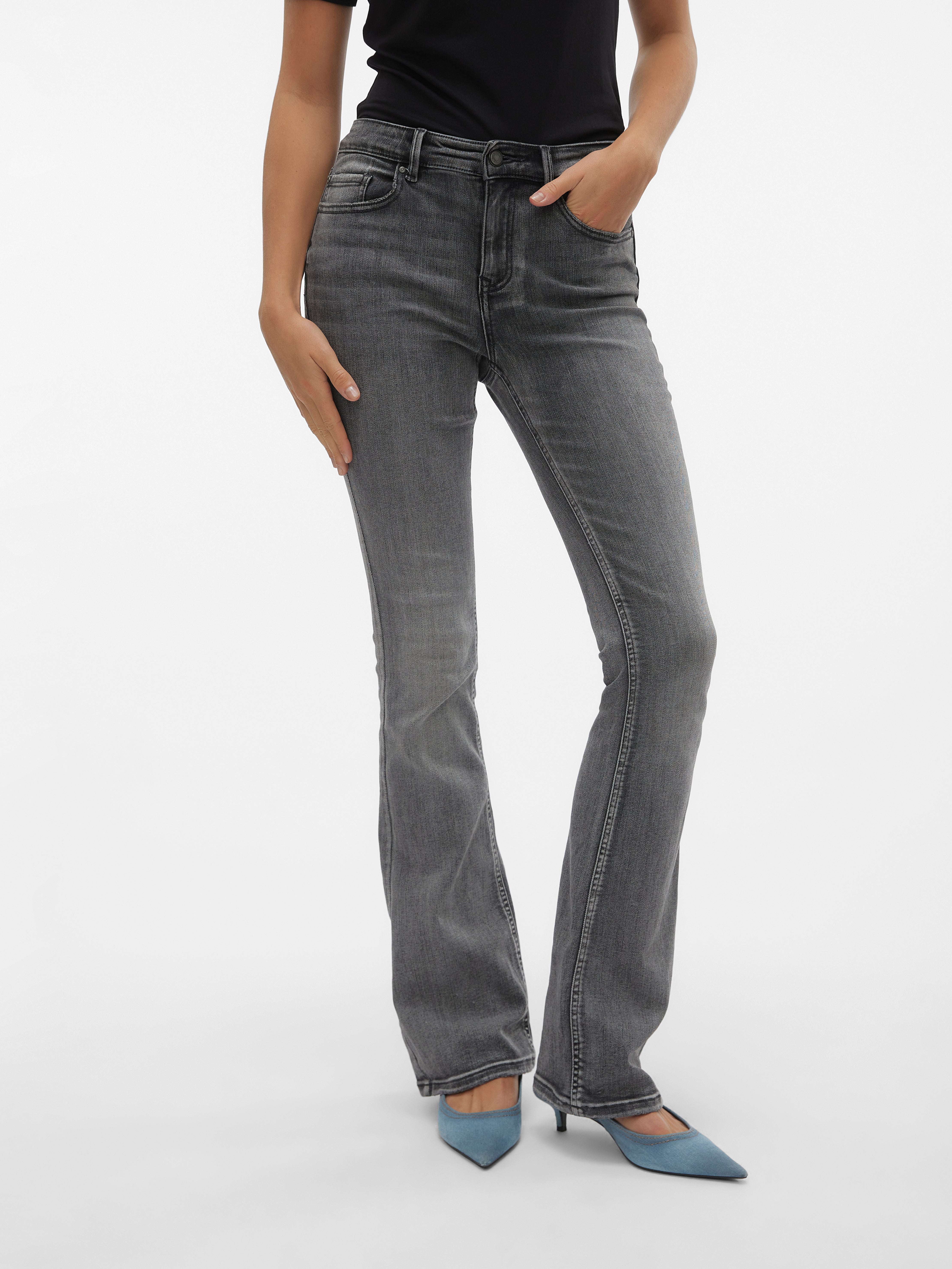 VMFLASH Mid Rise Ausgestellt Jeans | Mittelgrau | Vero Moda®