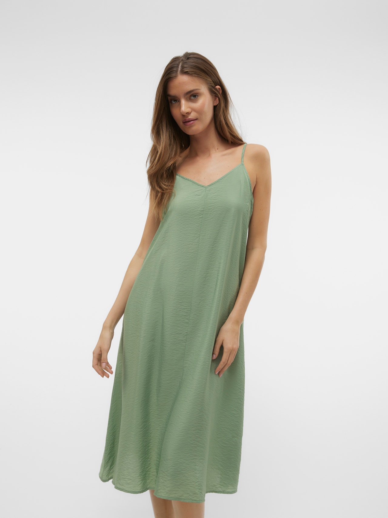 Vero Moda VMJOSIE Sukienka midi -Hedge Green - 10303398