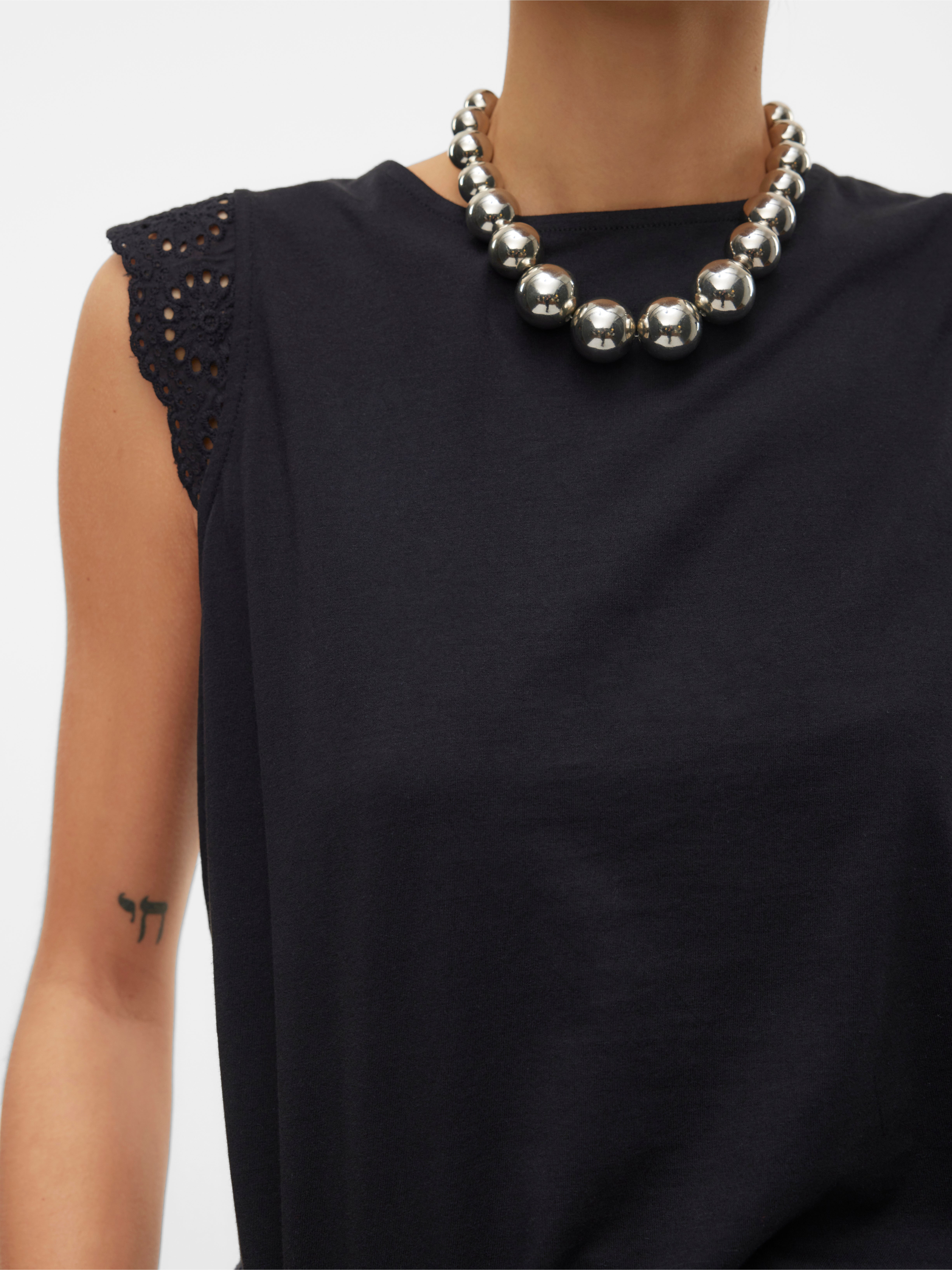 VMEMILY Top | Schwarz | Vero Moda®