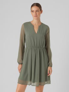 Vero Moda VMVILLA Lyhyt mekko -Laurel Wreath - 10305309