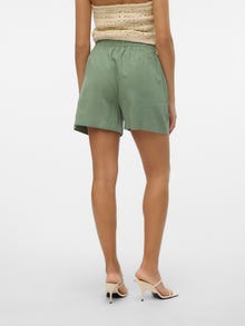 Vero Moda VMCARISA Shorts -Hedge Green - 10306719
