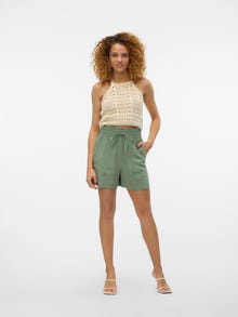 Vero Moda VMCARISA Shorts -Hedge Green - 10306719
