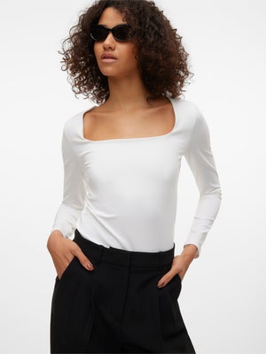 Haut Femme VERO MODA Col Carré – Manches Longues, Coupe Normale, Matière Douce Pour Automne