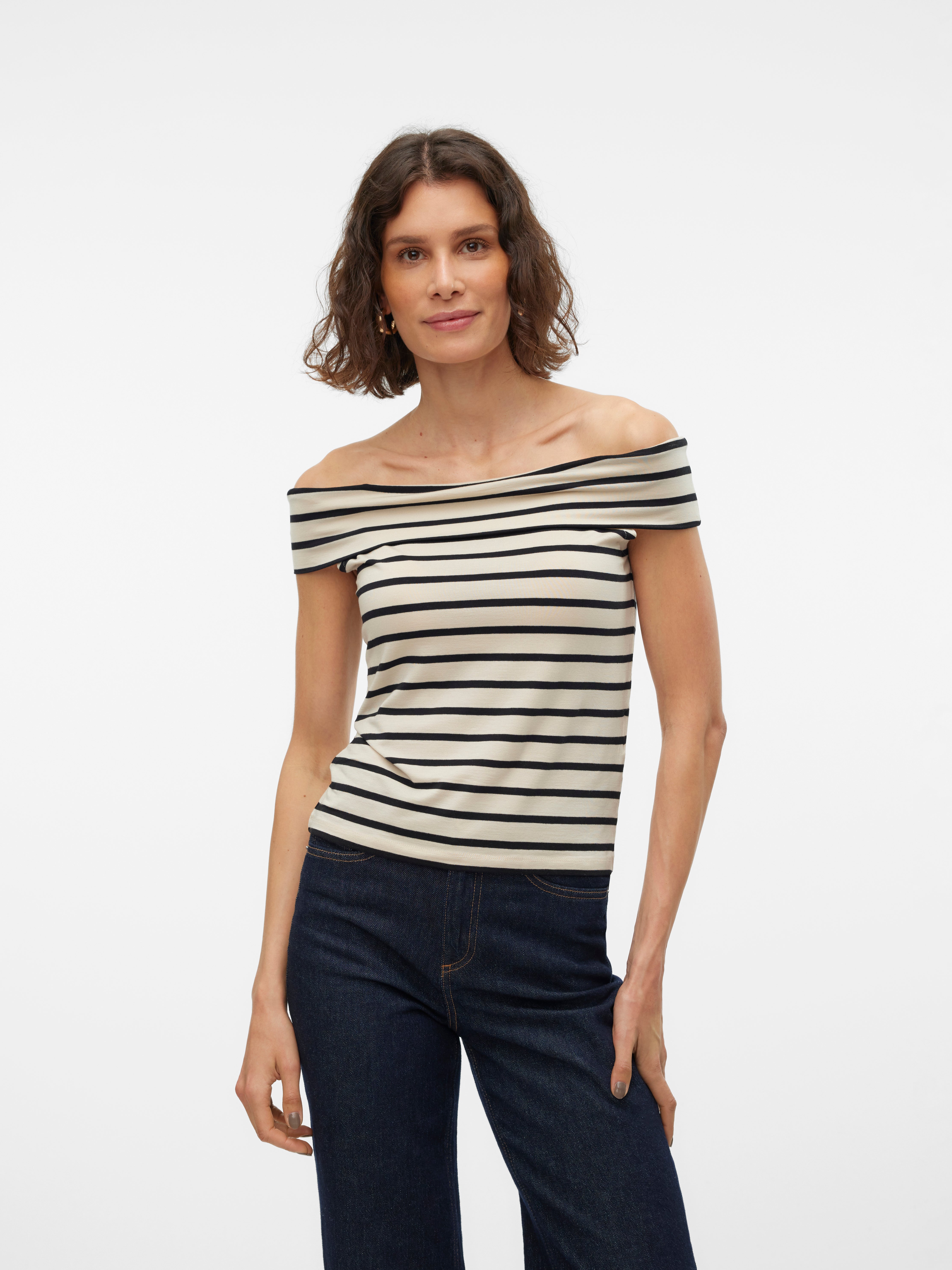 Tight fit off-shoulder top