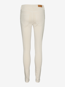 Vero Moda VMFLASH Normaali vyötärö Skinny fit Farkut -Ecru - 10307571