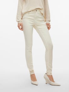 Vero Moda VMFLASH Normaali vyötärö Skinny fit Farkut -Ecru - 10307571