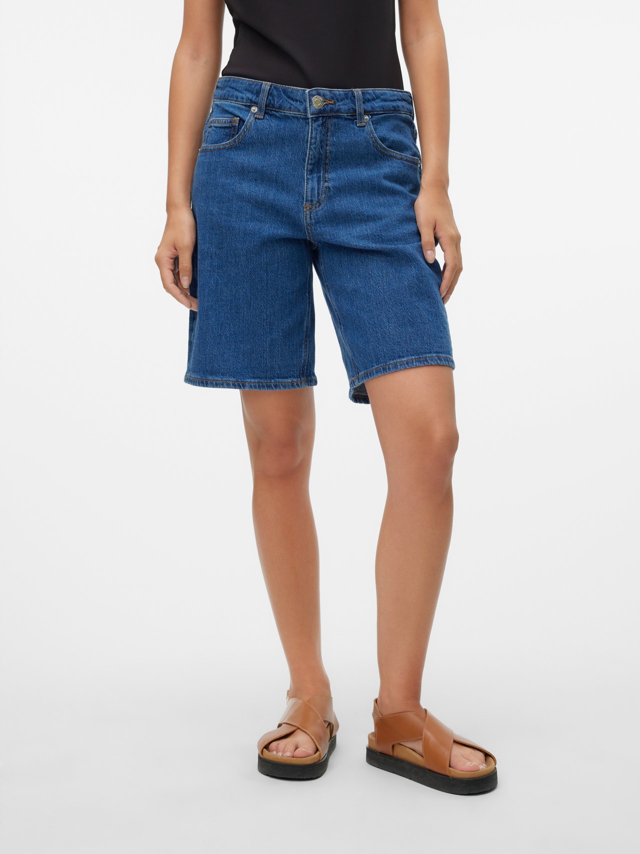 Vero Moda VMTESS Shorts -Medium Blue Denim - 10307636