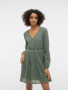 Vero Moda VMHONEY Kort klänning -Laurel Wreath - 10311277