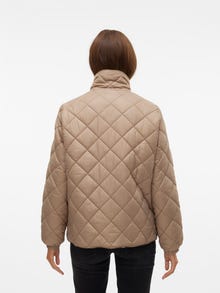 Vero Moda VMSKYLAR Pikowana kurtka -Silver Mink - 10311669
