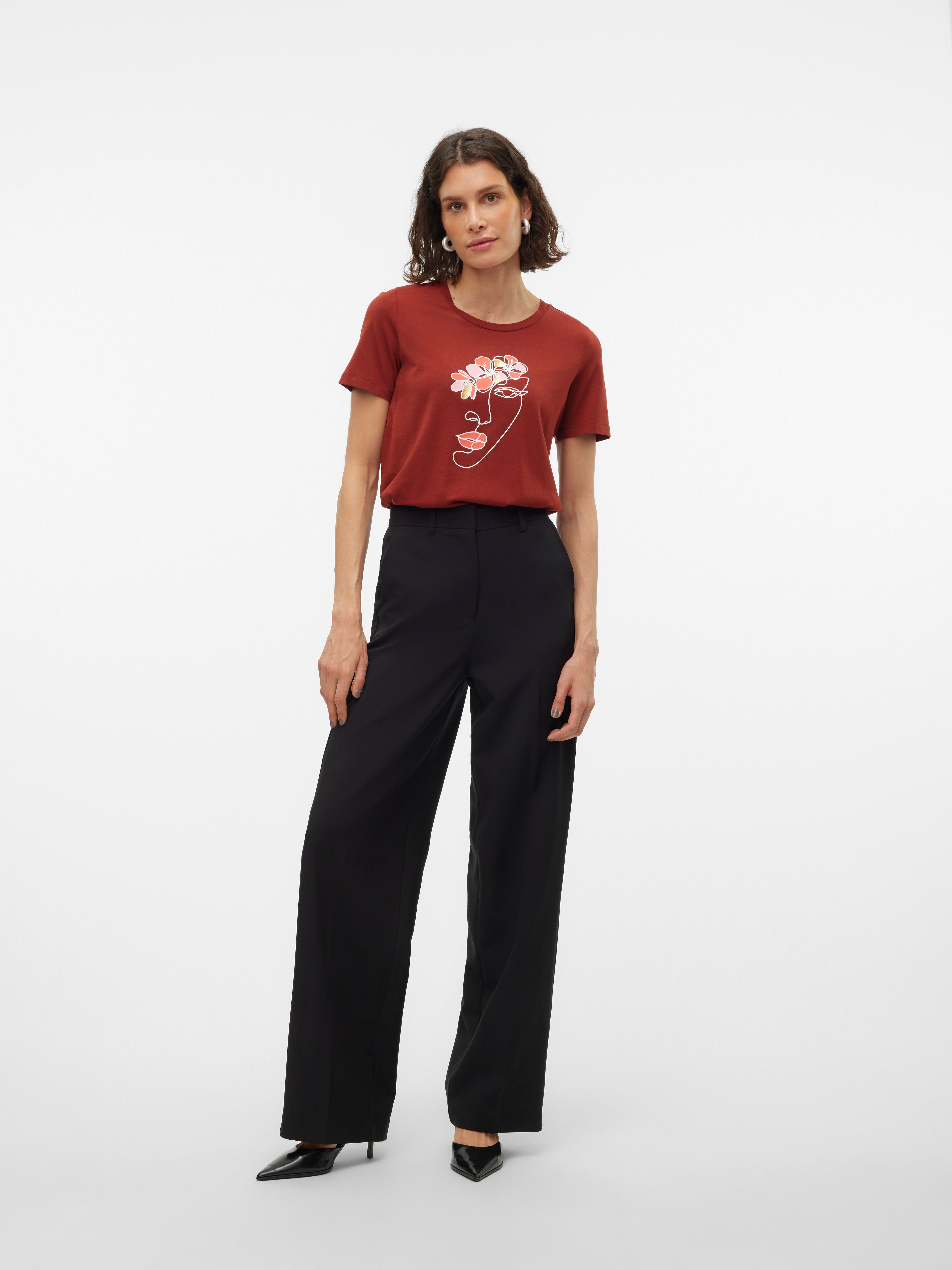 VMMACKENZI T-Shirt | Dunkelbraun | Vero Moda®