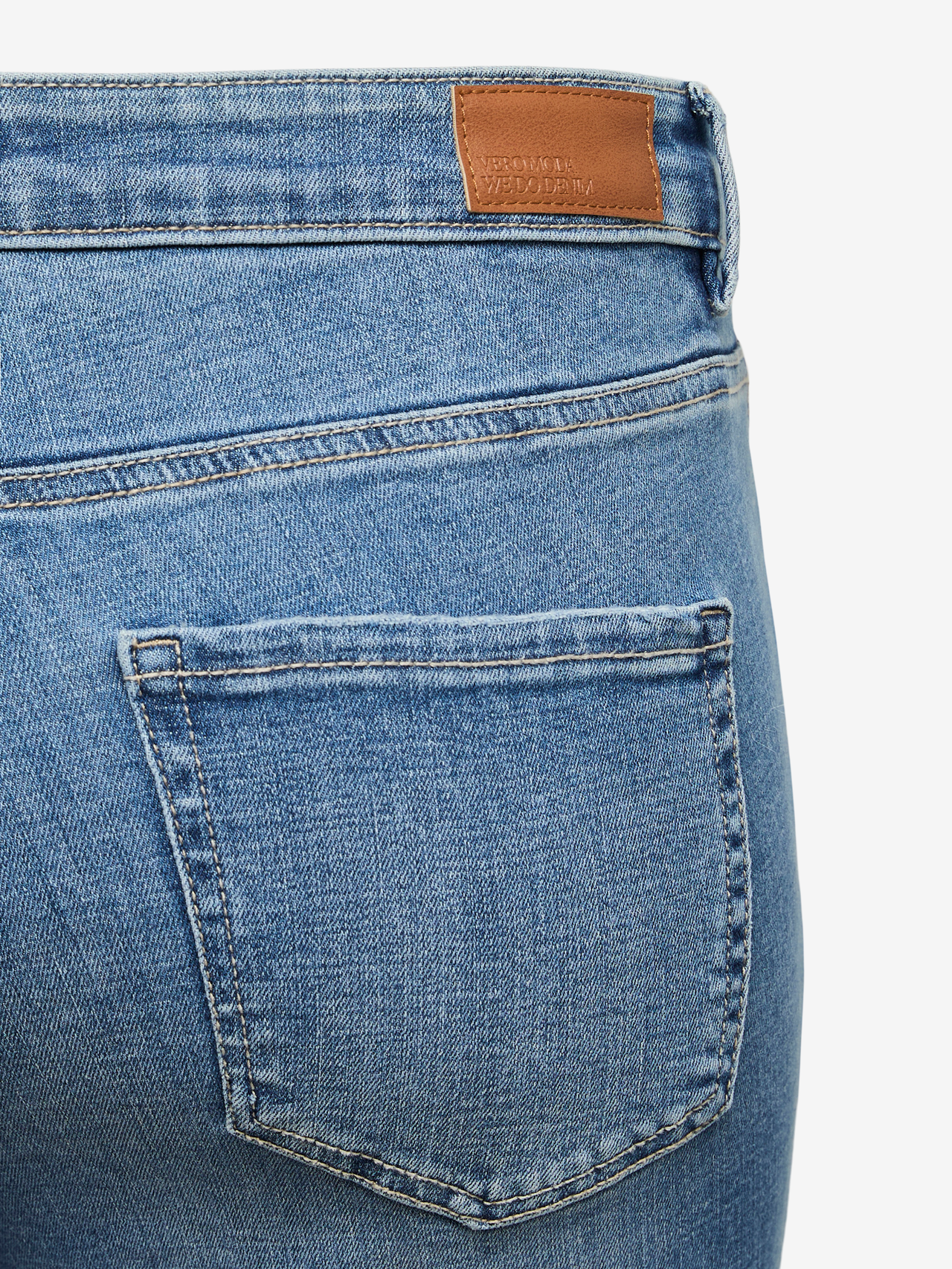 Vero Moda Alt laienev lõige Keskmine värvel Vormikas Teksad -Medium Blue Denim - 10312950